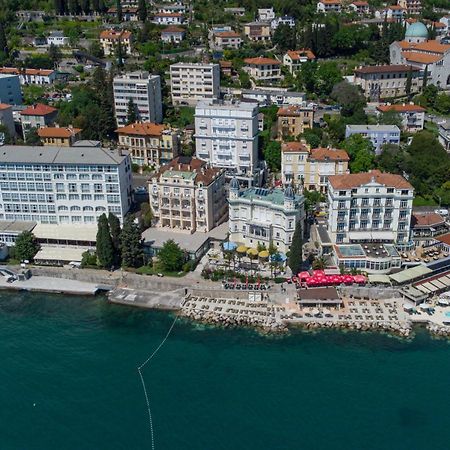 Penthouse At Villa Mascagni Opatija Extérieur photo