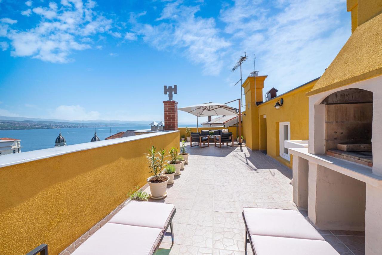 Penthouse At Villa Mascagni Opatija Extérieur photo