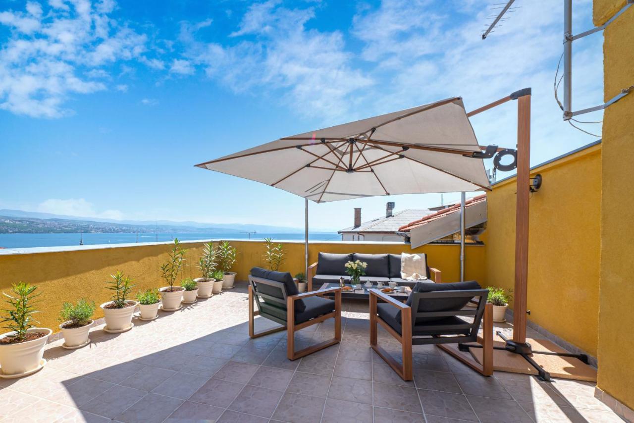 Penthouse At Villa Mascagni Opatija Extérieur photo